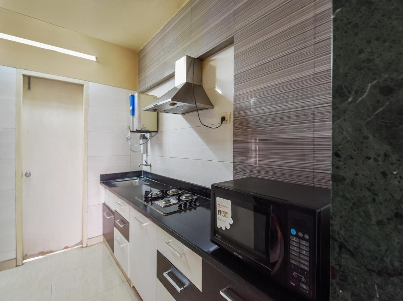 Guest house Np Hospitality Magarpatta City *